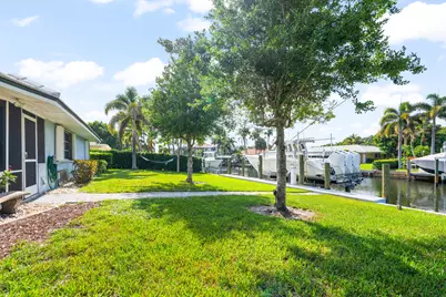 8945 SE Harbor Island Way, Hobe Sound, FL 33455 - Photo 62