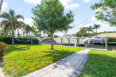 8945 SE Harbor Island Way, Hobe Sound, FL 33455 - Photo 60
