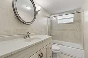 2555 NE 11th St, Fort Lauderdale, FL 33304 - Photo 18