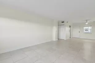2555 NE 11th St, Fort Lauderdale, FL 33304 - Photo 10