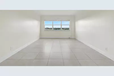 2555 NE 11th Street #906, Fort Lauderdale, FL 33304 - Photo 8