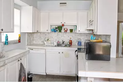 120 Seville #D, Delray Beach, FL 33446 - Photo 4