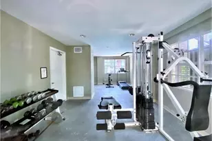 2424 SE 17th Causeway, Fort Lauderdale, FL 33316 - Photo 6
