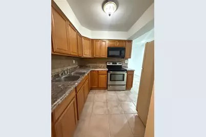 5744 NW 27th Court, Lauderhill, FL 33313 - Photo 8