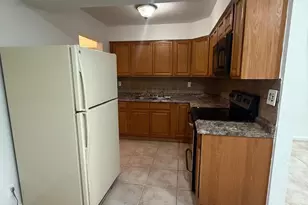 5744 NW 27th Ct, Lauderhill, FL 33313 - Photo 10