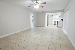 12758 Guilford Cir, Wellington, FL 33414 - Photo 8