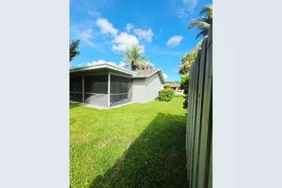 12758 Guilford Circle, Wellington, FL 33414 - Photo 26
