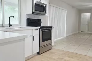 12758 Guilford Cir, Wellington, FL 33414 - Photo 6