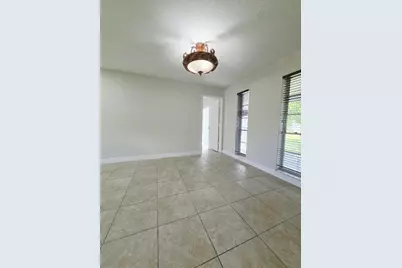 12758 Guilford Circle, Wellington, FL 33414 - Photo 10