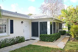10101 S 44th Dr, Boynton Beach, FL 33436 - Photo 2