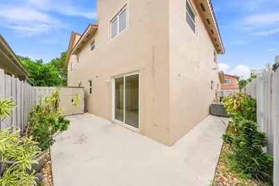 2217 W 69th Street #2217A, Hialeah, FL 33016 - Photo 20