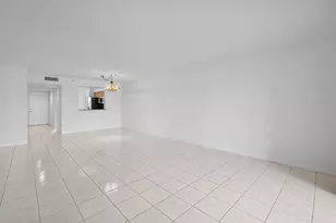 6112 Huntwick Terrace, Delray Beach, FL 33484 - Photo 6
