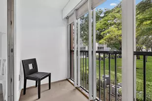 13455 SW 16th Ct, Pembroke Pines, FL 33027 - Photo 22
