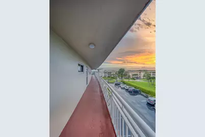 2728 Garden Drive N #413, Lake Worth, FL 33461 - Photo 10
