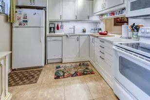 2728 Garden Dr N, Lake Worth, FL 33461 - Photo 8