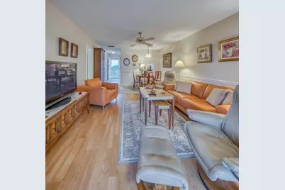 2728 Garden Drive N #413, Lake Worth, FL 33461 - Photo 4
