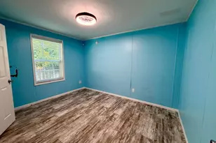 755 Ridgewood Dr, West Palm Beach, FL 33405 - Photo 12