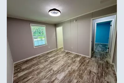 755 Ridgewood Drive, West Palm Beach, FL 33405 - Photo 16