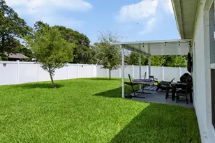 177 SW Pisces Terrace, Port Saint Lucie, FL 34984 - Photo 1