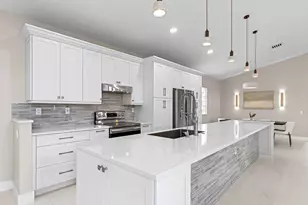 7140 NW Turtle Walk, Boca Raton, FL 33487 - Photo 8