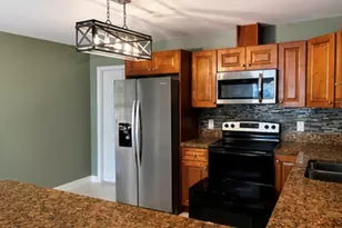 712 NE 3rd Ave, Pompano Beach, FL 33060 - Photo 2