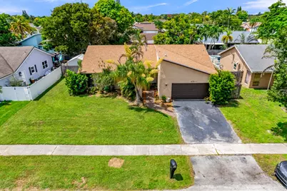 4941 NW 83rd Avenue, Lauderhill, FL 33351 - Photo 2