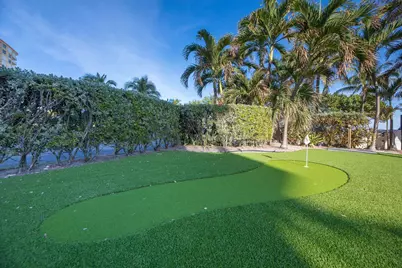 305 N Pompano Beach Boulevard #PH05, Pompano Beach, FL 33062 - Photo 38