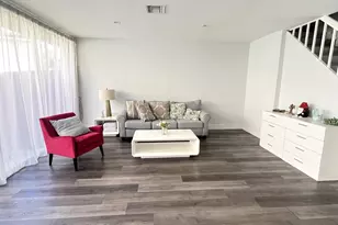 852 NW 81st Ave, Plantation, FL 33324 - Photo 12