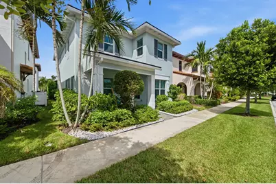 8015 Hobbes Way, Palm Beach Gardens, FL 33418 - Photo 2