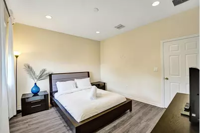 852 NW 9th Street, Hallandale Beach, FL 33009 - Photo 34