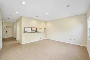 852 NW 9th St, Hallandale Beach, FL 33009 - Photo 14