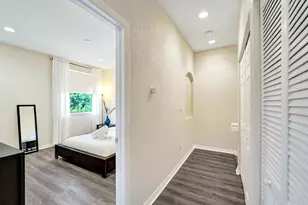 852 NW 9th St, Hallandale Beach, FL 33009 - Photo 30