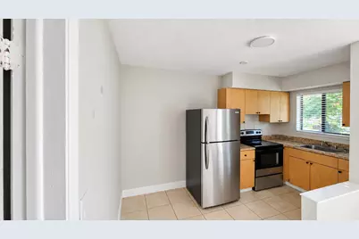 435 NW 41st Street #2, Oakland Park, FL 33309 - Photo 10