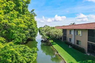 435 Lakeview Dr, Weston, FL 33326 - Photo 20