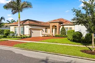 8632 SW Felicita Wy, Port Saint Lucie, FL 34987 - Photo 2