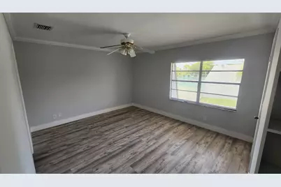 360 Canal Point S, Delray Beach, FL 33444 - Photo 12
