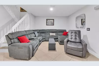 1375 SW 48th Terrace, Deerfield Beach, FL 33442 - Photo 4
