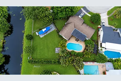 8764 SW 51st Court, Cooper City, FL 33328 - Photo 2
