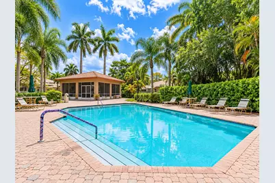 10164 Lombardy Drive, Tamarac, FL 33321 - Photo 8