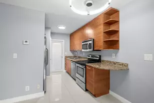 3250 NE 28th St, Fort Lauderdale, FL 33308 - Photo 2