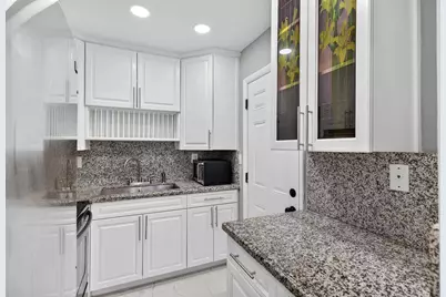 3040 NE 16th Avenue #110, Oakland Park, FL 33334 - Photo 12