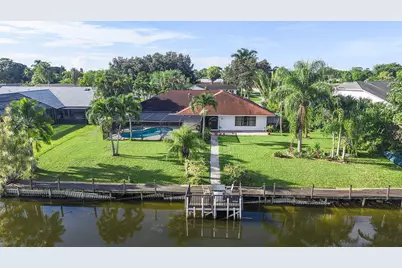 154 Santa Monica Avenue, Royal Palm Beach, FL 33411 - Photo 1