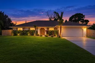 5835 W Dooley Cir, Port Saint Lucie, FL 34986 - Photo 2