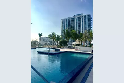 17111 Biscayne Boulevard #1903, North Miami Beach, FL 33160 - Photo 22