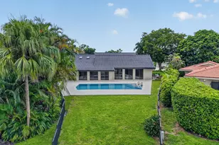 5107 Pineview Cir, Delray Beach, FL 33445 - Photo 40