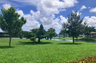 30 Chatham B, West Palm Beach, FL 33417 - Photo 28