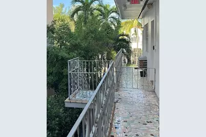 1551 Michigan Avenue #10, Miami Beach, FL 33139 - Photo 10