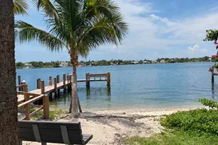 229 Golfview Dr, Tequesta, FL 33469 - Photo 74