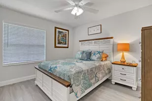 24 Admirals Ct, Palm Beach Gardens, FL 33418 - Photo 22