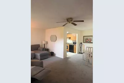 17 Burgundy A, Delray Beach, FL 33484 - Photo 12